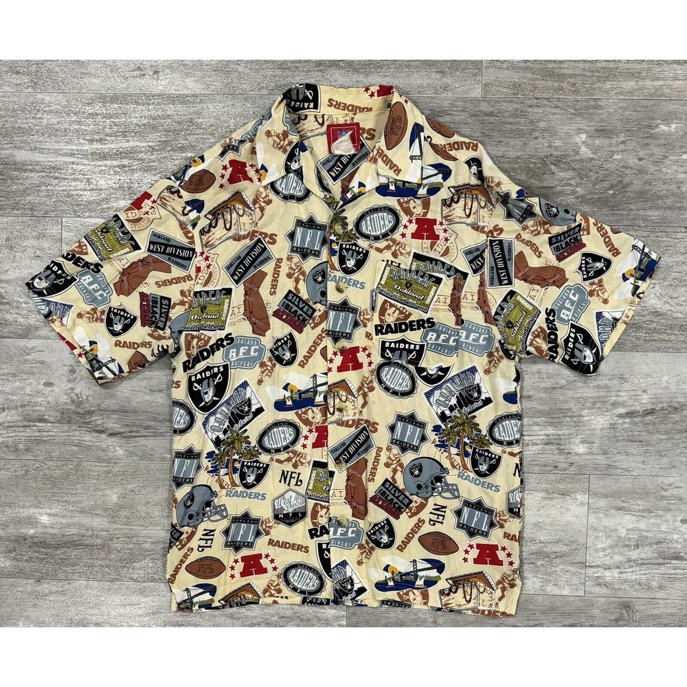 Vintage NFL Oakland Raiders All Over Print Button Up Shirt Mens Size M Rare Soft